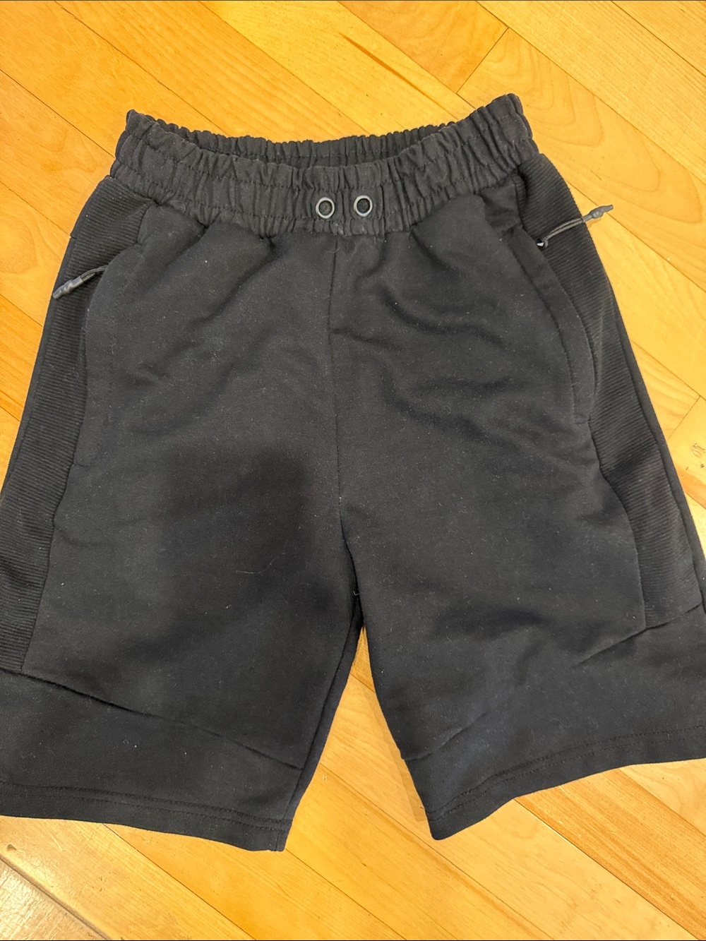 Lefties - Men's Athletic Shorts with Zippered Pocket - Black